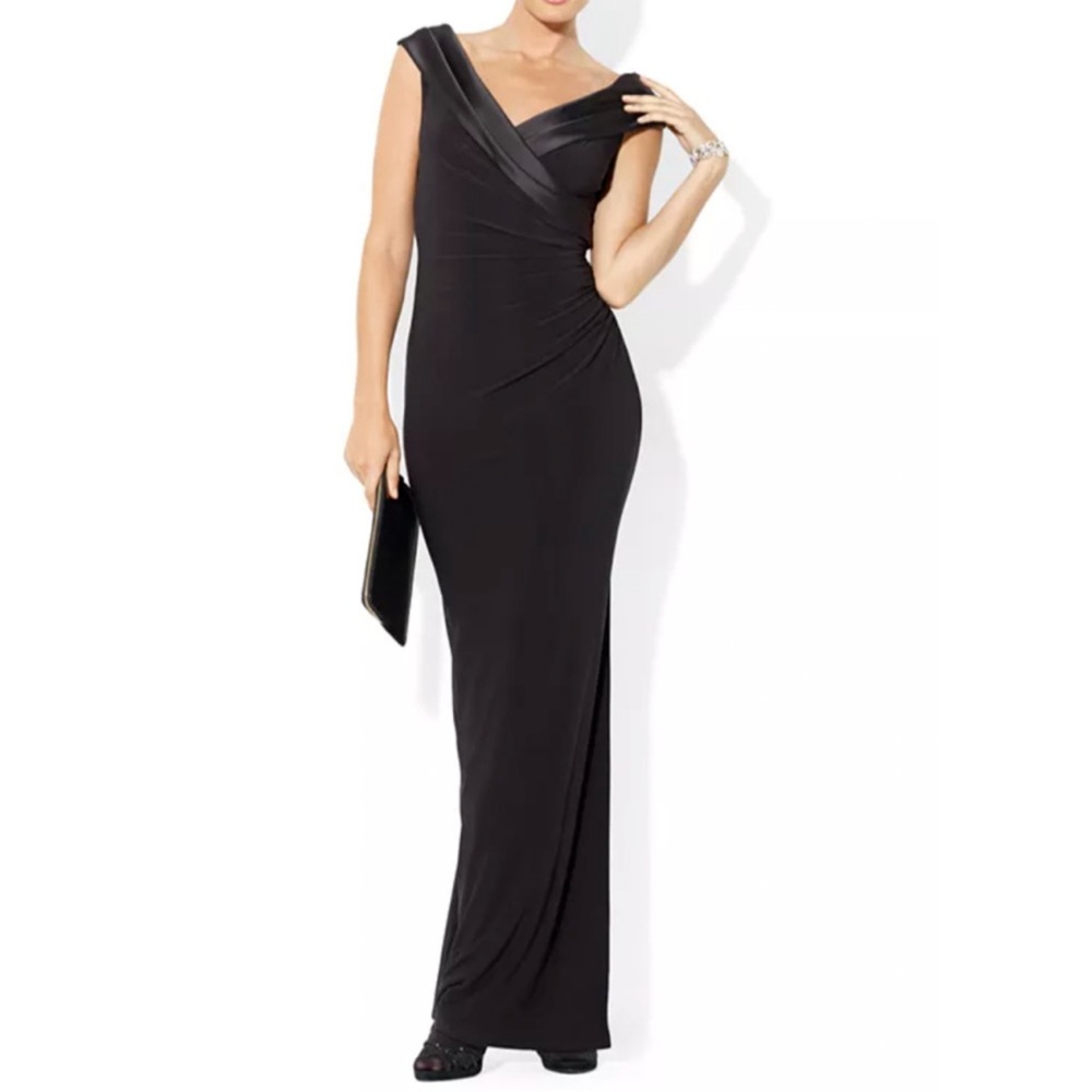 Lauren by Ralph Lauren Women Jersey Gown Size 14 with Satin Portrait Collar